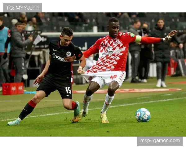 德甲中场配置升级 德甲中场配置升级